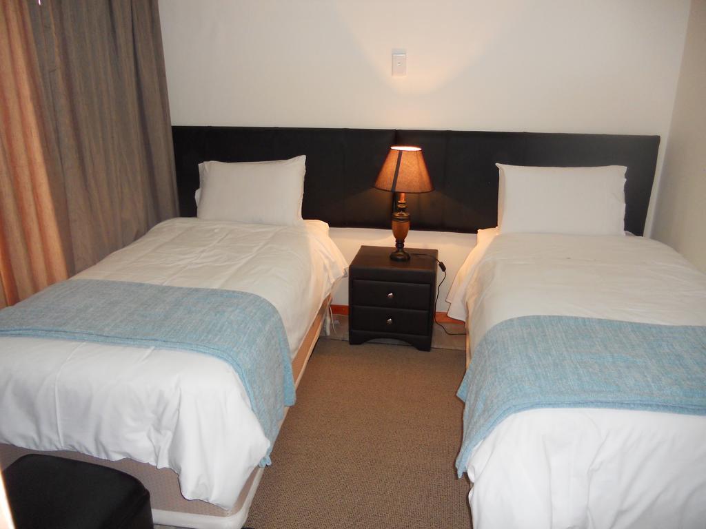 Magaliqua Guest House Noordheuwel Eksteriør billede